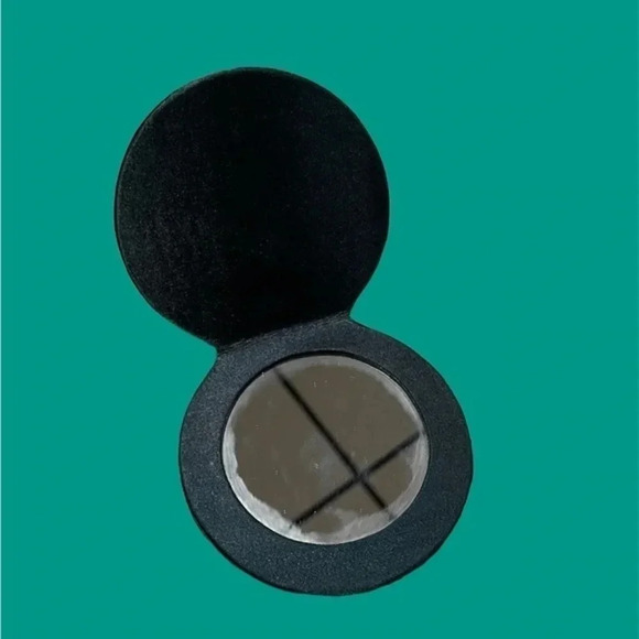 Vintage Green Gucci Parfums compact Mirror - Picture 3 of 5